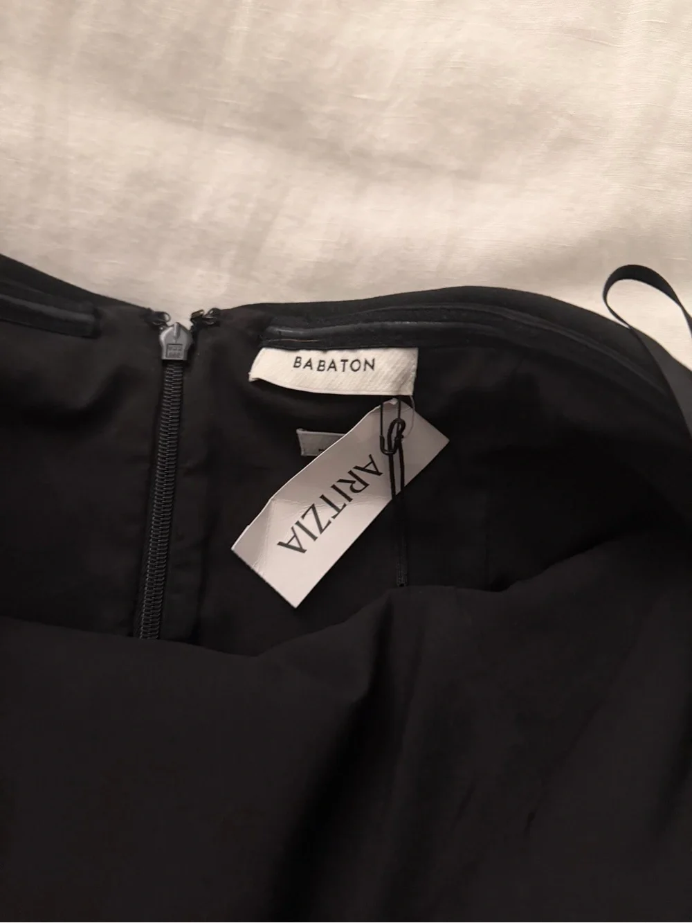 Aritzia Element Tube Top - Picture 3 of 4
